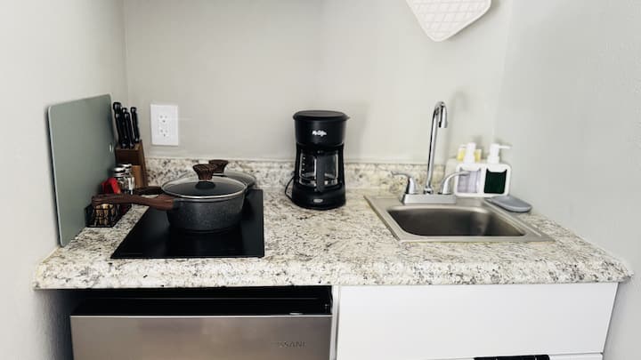 Comfortable Studio. Perfect For Extended Stays - Burlingame, CA