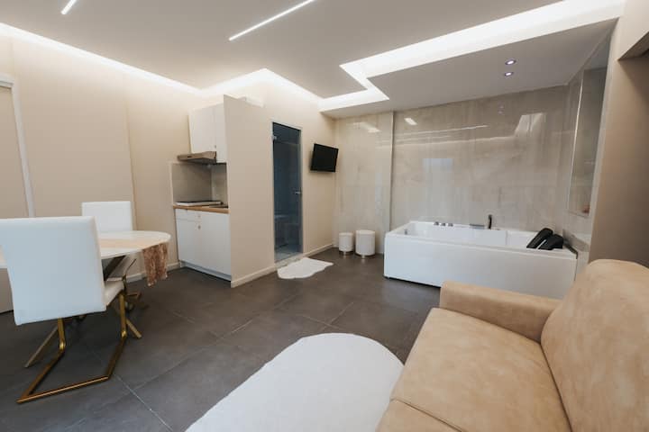 Artemide Resort E Spa Suite Aura - Terracina
