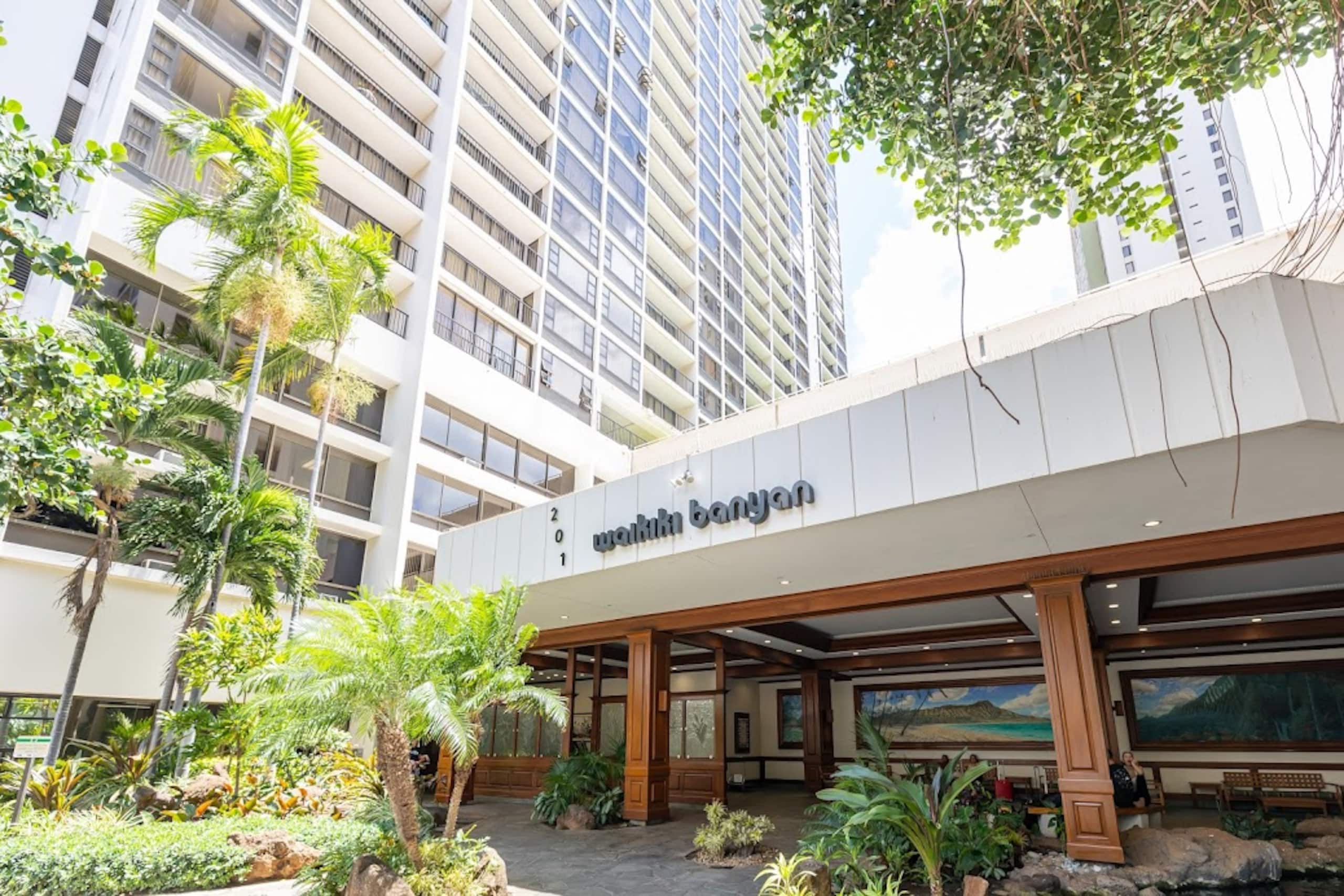 Renovated Waikiki Banyan 1BR | Diamond Head View - Image 38