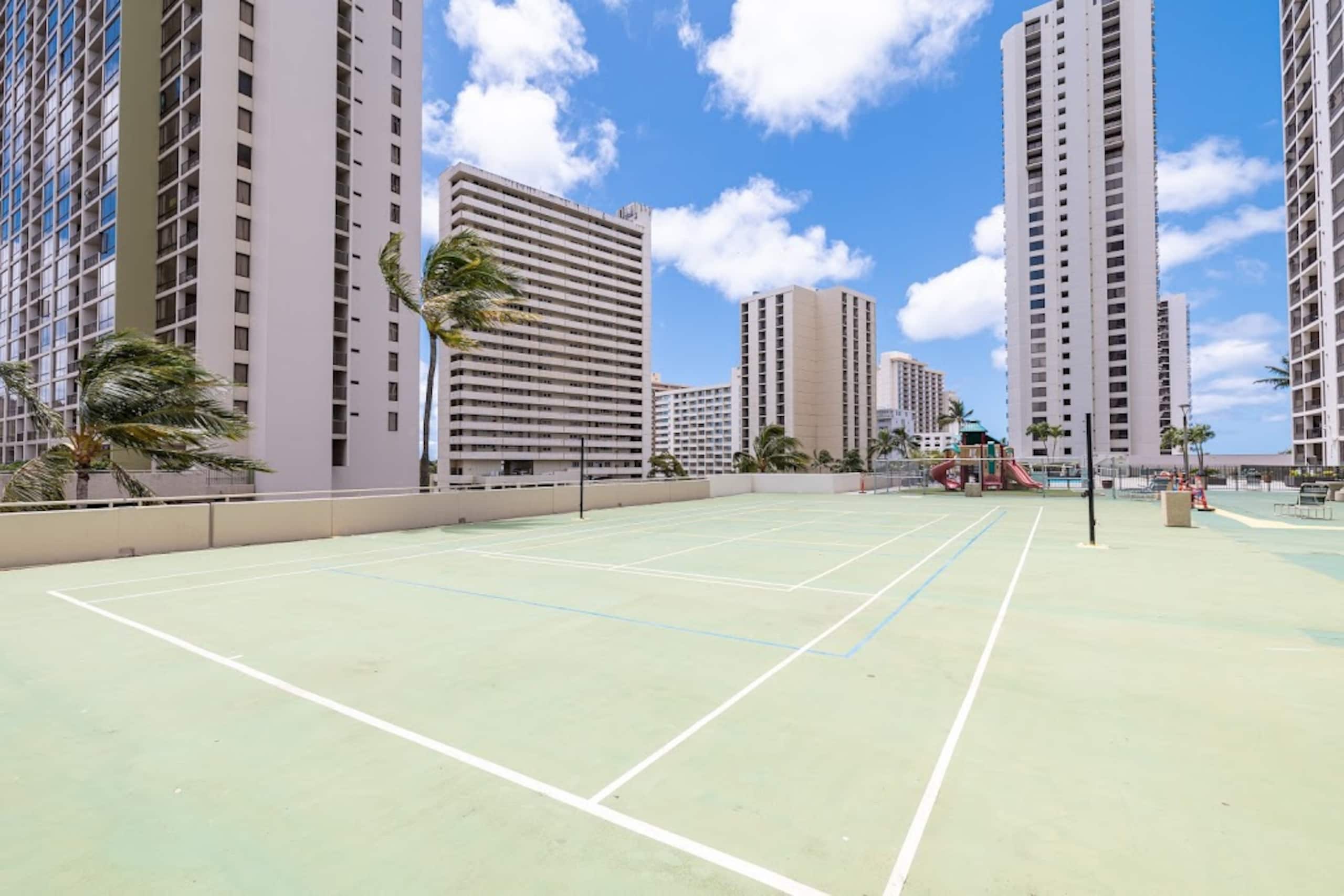 Renovated Waikiki Banyan 1BR | Diamond Head View - Image 45