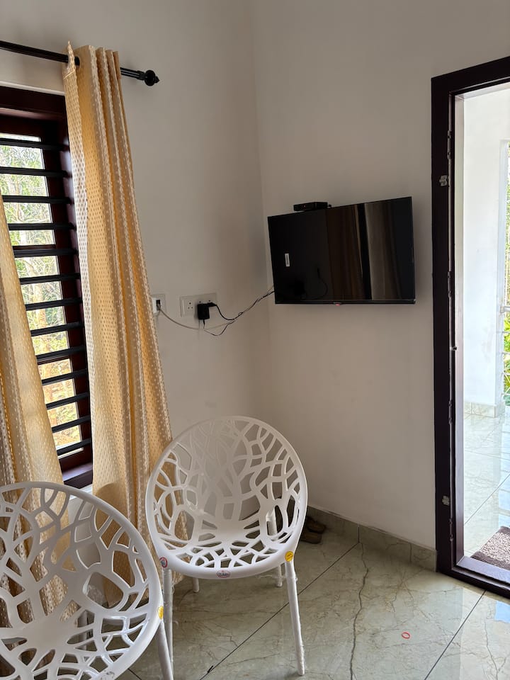 Nilavu Homes Retreat 2 (Upstairs) - Wayanad
