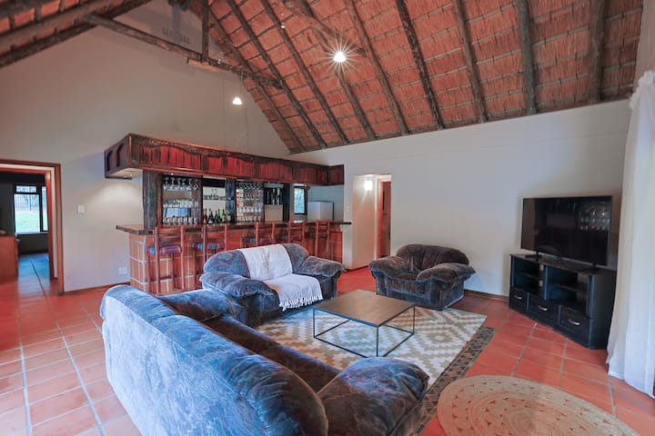 Farm House Villa In Sasolburg - Vanderbijlpark