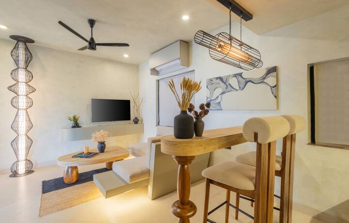 Living room image 6