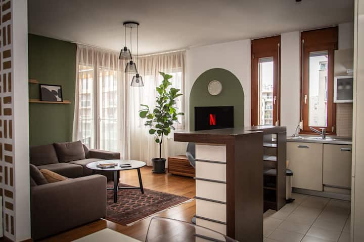Stylish 2br Home With Terrace & Garage Parking - Hungary