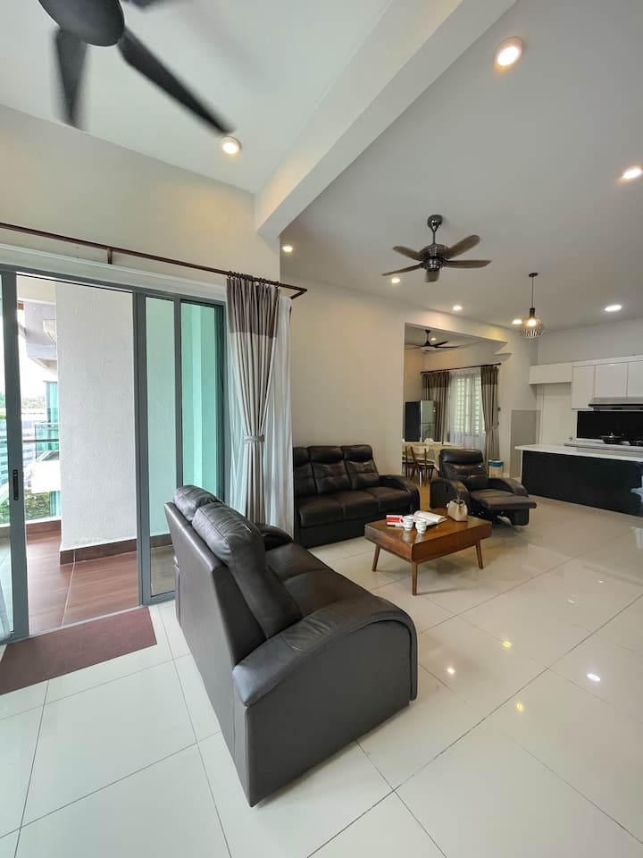 Ezyhouz# Seaview 3 Bedroom # Imago The Loft D 8p-1 - Kota Kinabalu