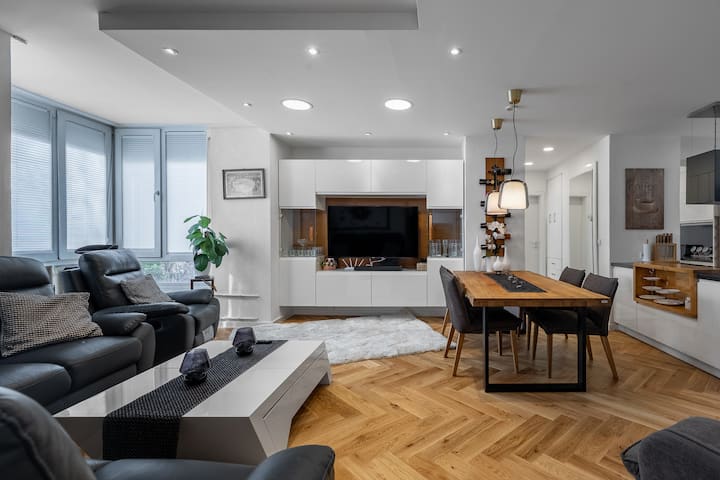 Premium 2br Central Pad - 스코페