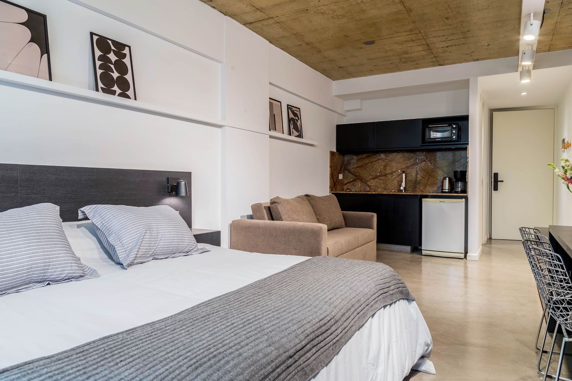 Studio para 4 personas en Recoleta con cowork y parrilla
