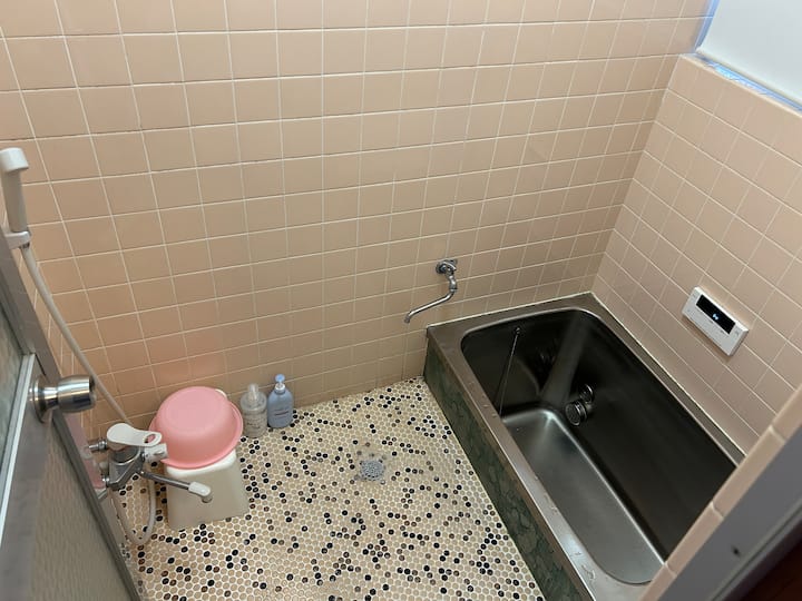 共用フルバスルーム