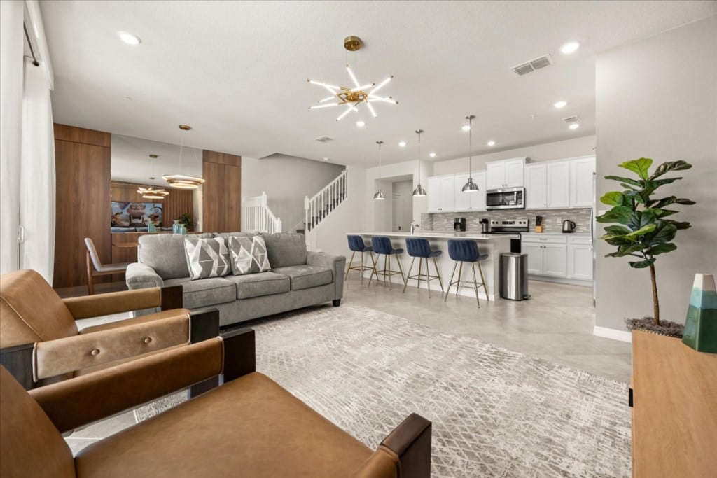 5 BD/ 4.5 BA/ Windsor Cay (16065 BW) - Townhouses for Rent in