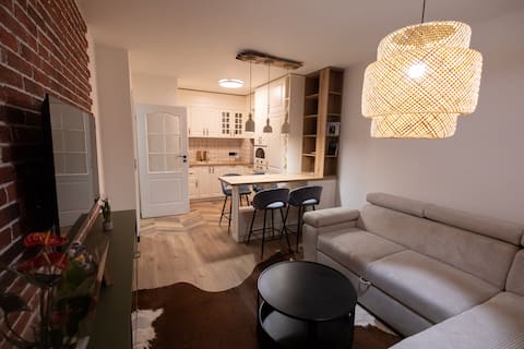 Successful Airbnb property: Cozy & Comfortable Apartment with free parking in Малинова Долина