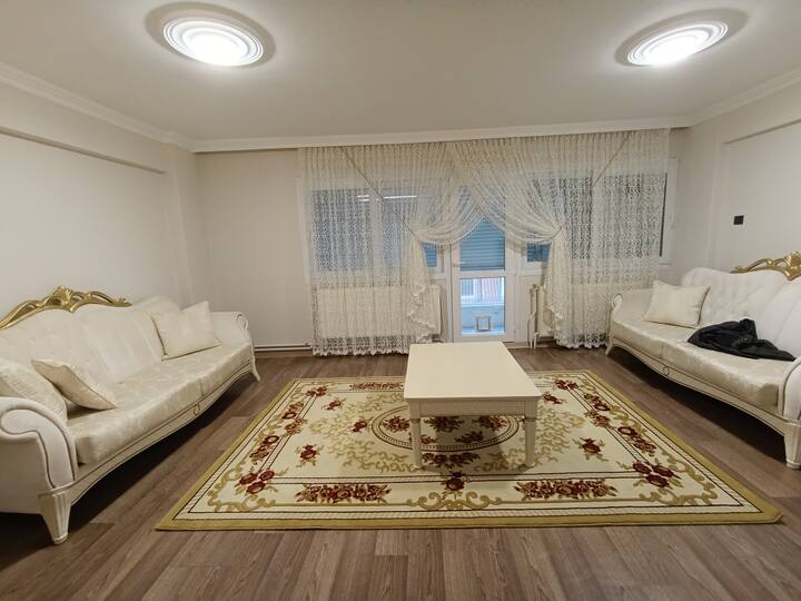 Karşıyaka Sahil & ÇArşı Dibinde Ferah 3+1 Merkezi - Izmir