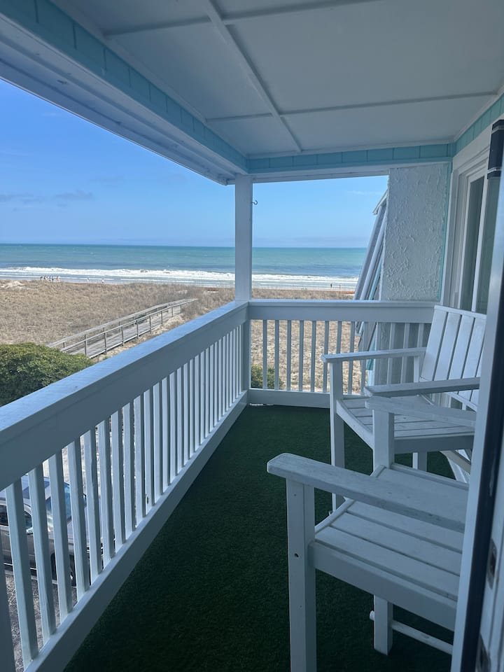 Beach Nest-ocean Views, Beach Access & Pool - Carolina Beach State Park, Carolina Beach