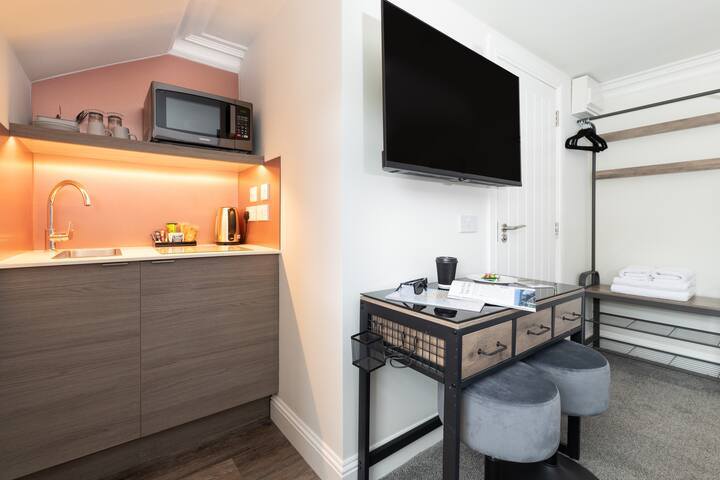 Mews - Cosy Room (With Kitchenette) - Linlithgow