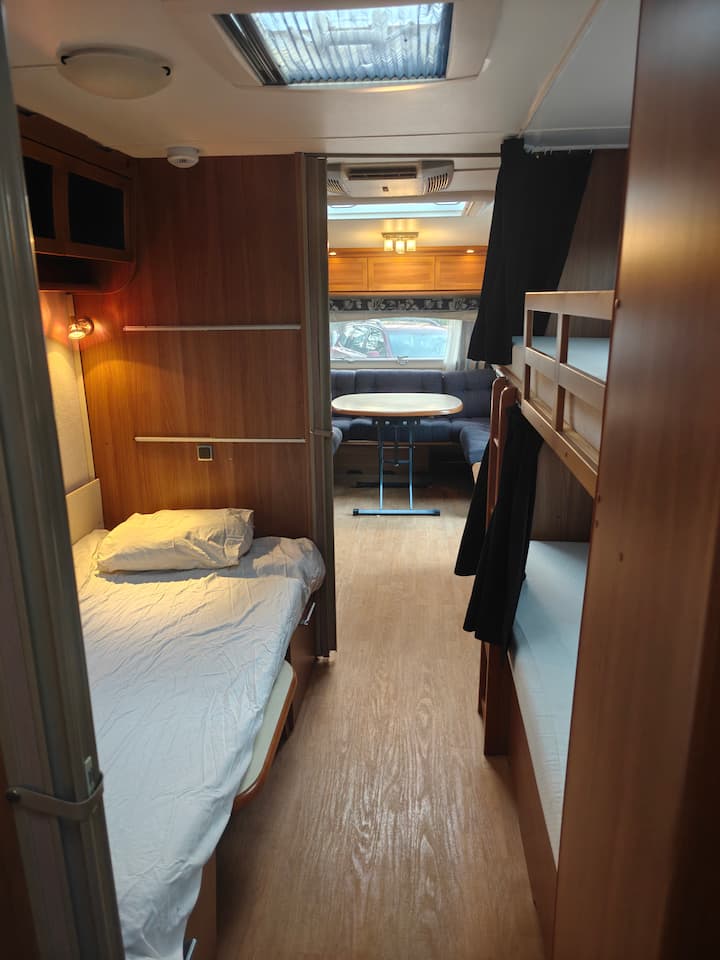Husvagn På Vackra Riviera I Båstad - Mellbystrand