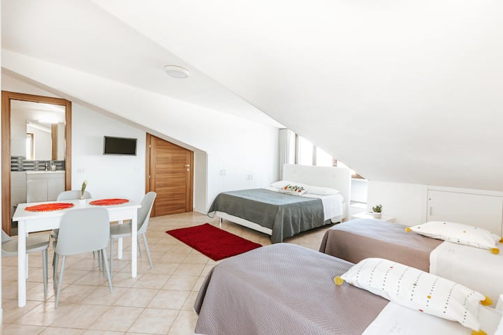 Da Micchele Rooms - Camera Faro - Vasto