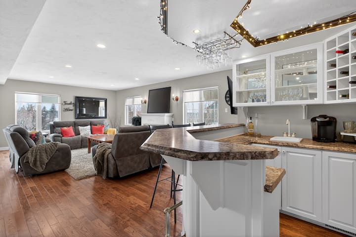 River View Estate  Perfect For Families & Retreats - Miramichi