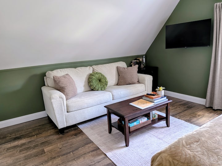 The Duck Loft – Charming Elora Retreat - Fergus