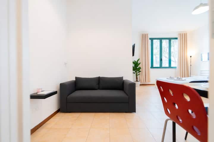 Open Space · 3 Guests · Loreto/pasteur Metro - Mailand