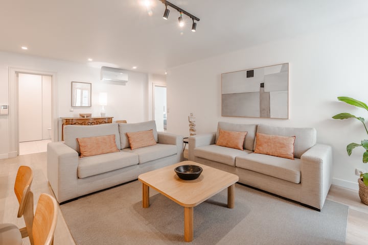 2 Modern & Large Apts! High Quality In Bica - Portugal