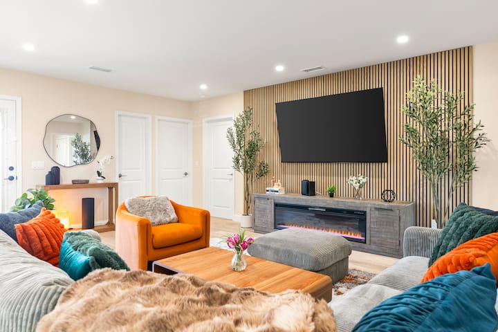 Boutique Luxury Designer Home - Bellflower, CA