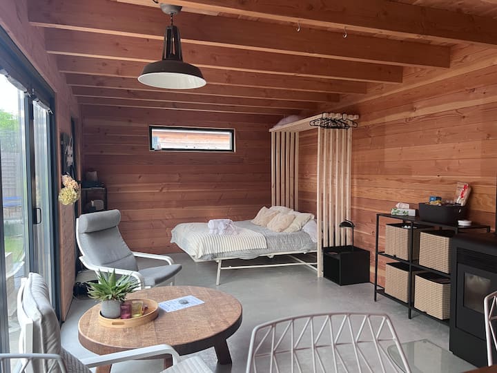 De Tuinkamer | Stay & Retreat | B&b + Eigen Ingang - Groningen, Niederlande