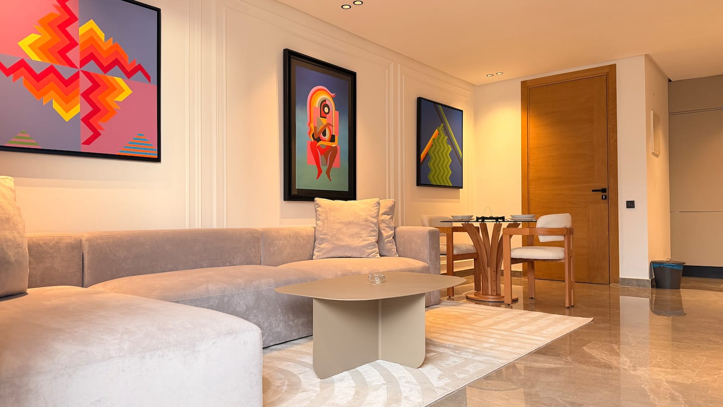 TR-C6283D — photo 1