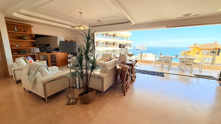 Luxury Penthouse In Médano Beach With Private Pool - Cabo San Lucas