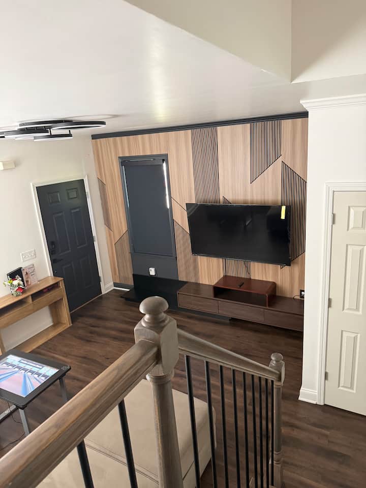 Walk To Mbs | 2 Free Parking Spots | Sleeps 8 - Atlanta, GA