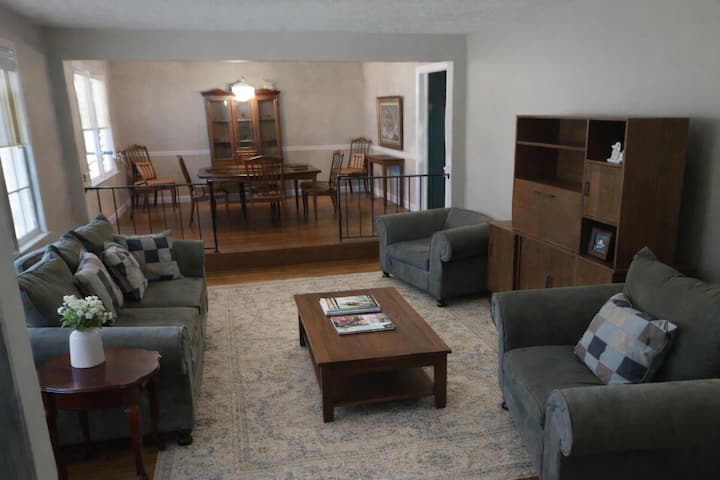 Just Renovated Home In Houndslake Country Club - エイキン, SC