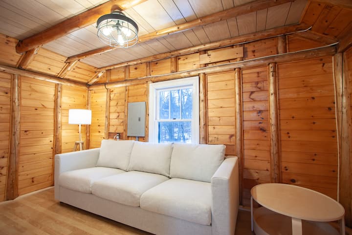 Oceanfront Cottage On Eggemoggin Reach - Deer Isle, ME