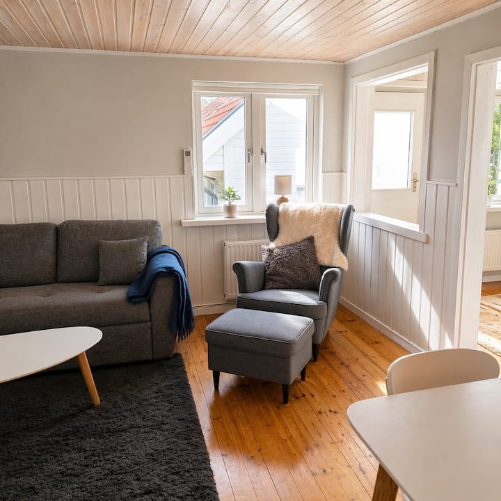 Mysig Stuga På Gårdstomt - Östersund