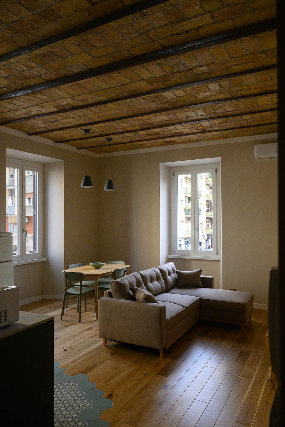 I sapori di Testaccio • Autentico loft romano per 4 persone — Salotto 1 | Casa vacanze LovedHomes a Roma