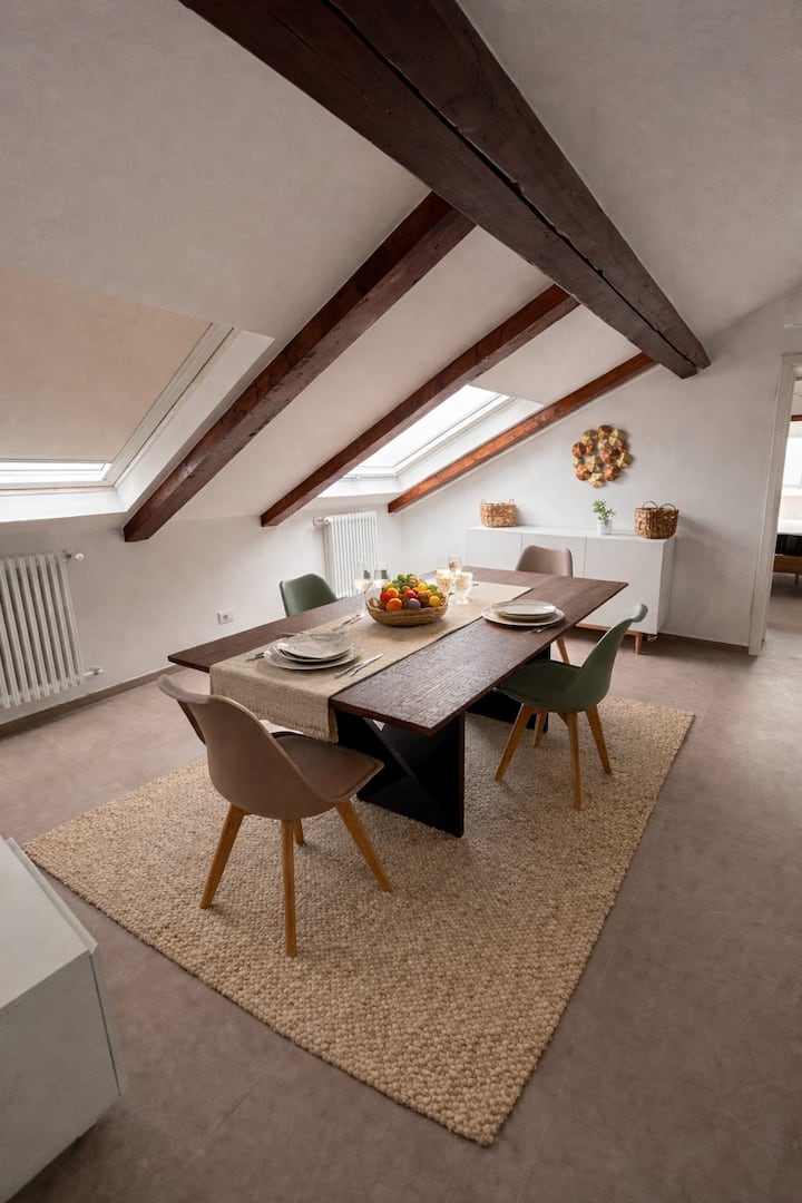 Villa Gavotti Bergeggi - Quadri Locale Mansardato - Spotorno