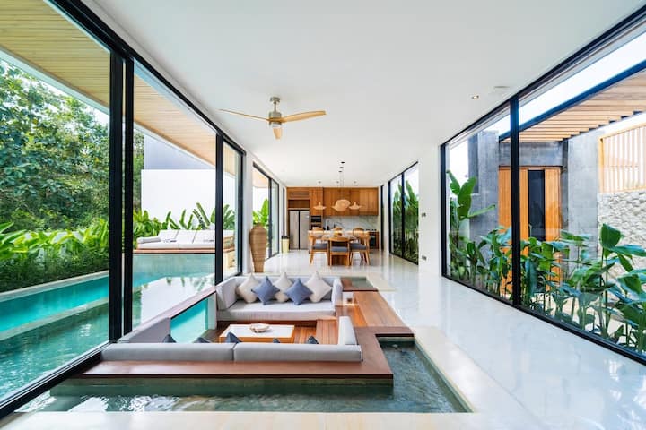 Brand New 4br Villa | Walk On Water Glass Floor - Uluwatu