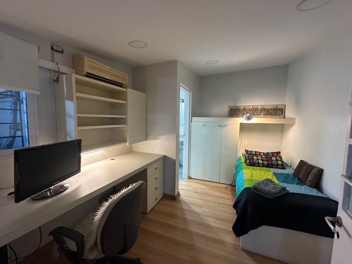 Habitación privada con baño en Chacarita