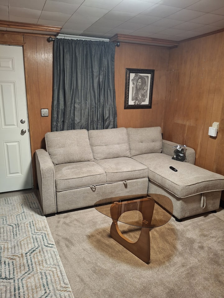 Cozy 1 Bedroom - Monroeville, PA