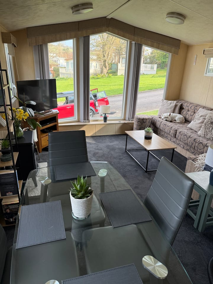 Monty’s Retreat - Dog Friendly - Watchet