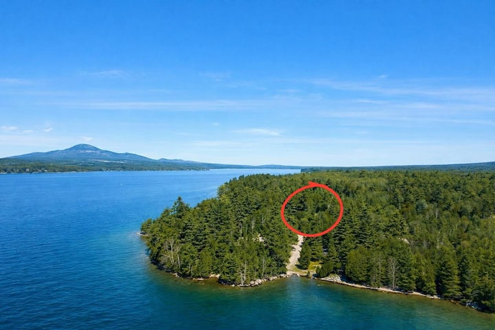 Lac Et Pattes - Lac Memphrémagog - Magog