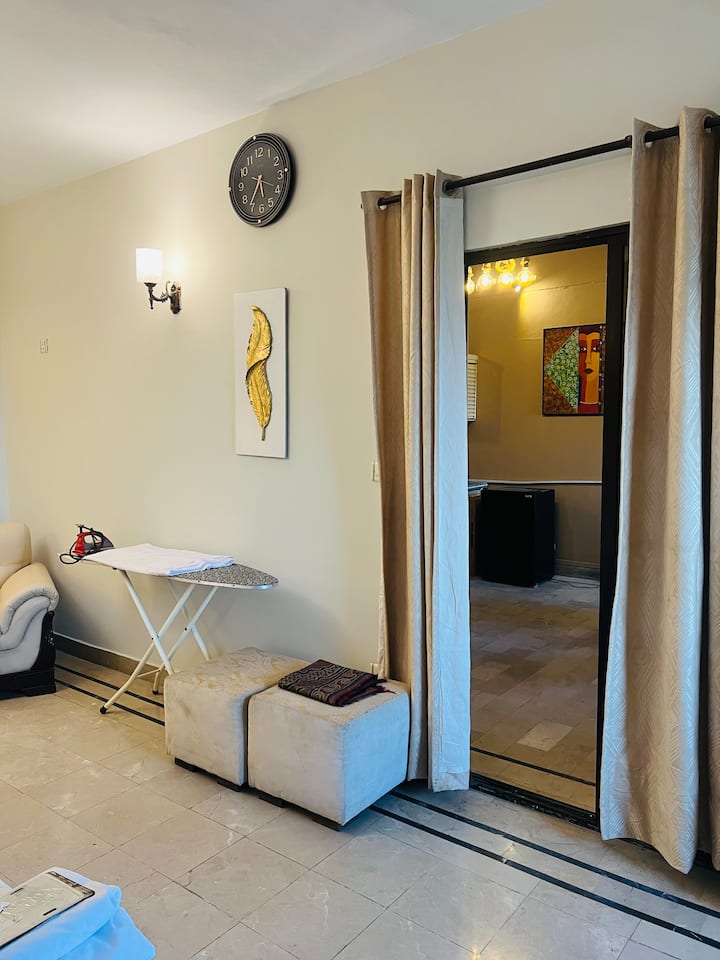 1br Beachfront Boutique Studio Apartment Sea View - Karachi