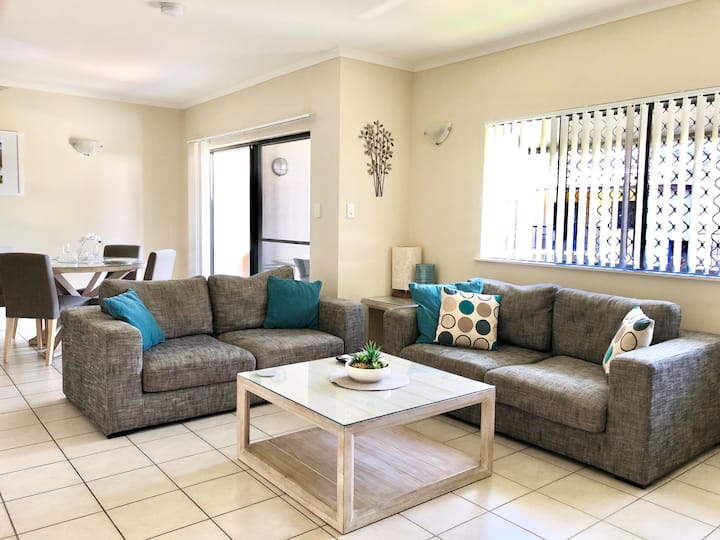 Top Floor Studio 27a@bay Villas Port Douglas - 道格拉斯港