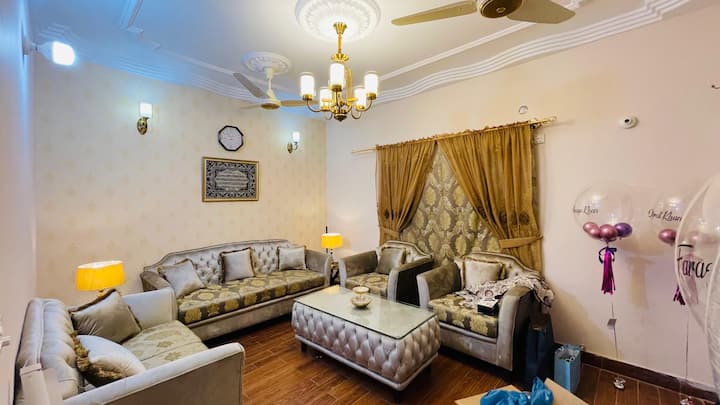 Feel Like Home In A Secured And Peaceful House - Karachi