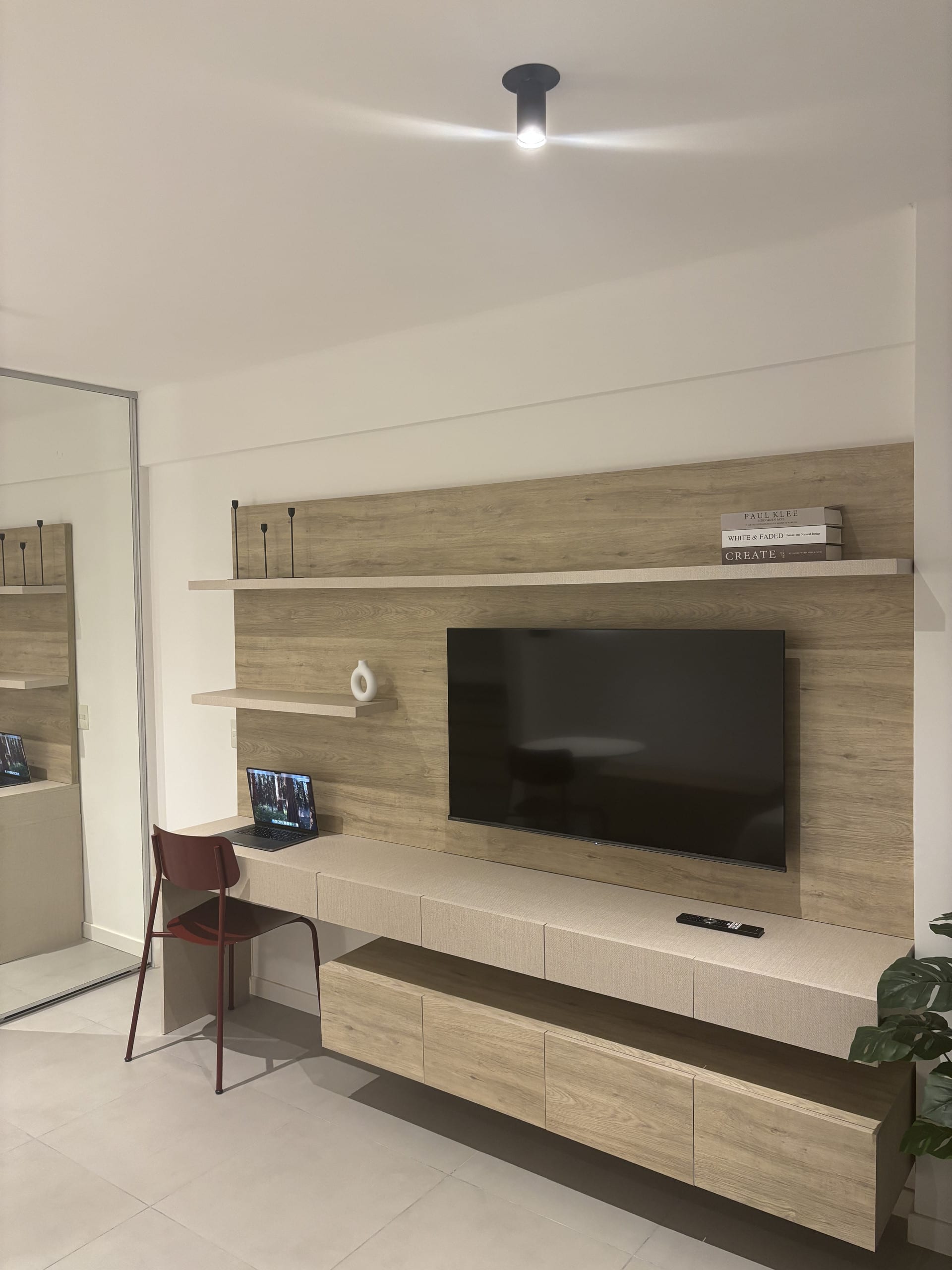 Bright Studio Apartment with Balcony in Palermo Hollywood