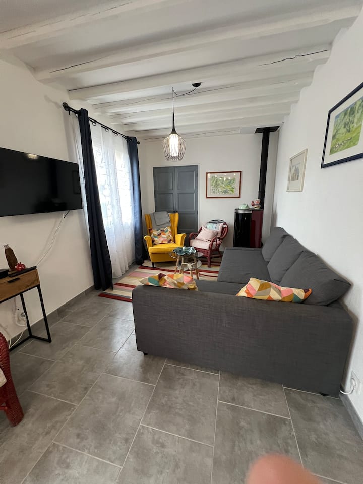 Maison De Ville Mitoyenne Avec Piscine 4 Lits 5-7p - Monteux