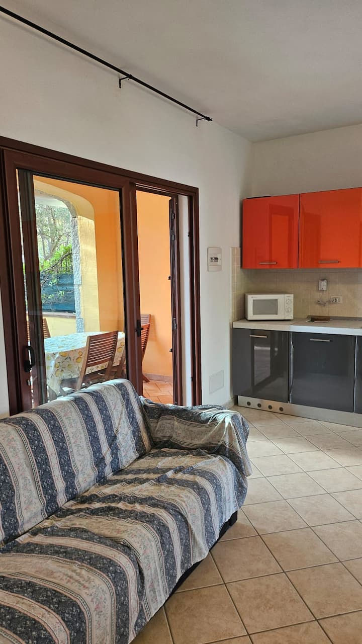 Casa A 500mt Dalla Spiaggia La Cinta E 900m Centro - San Teodoro, Sicily
