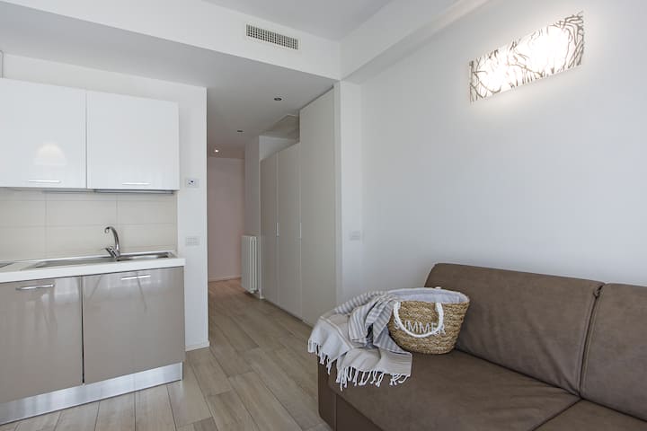 Trilocale Con Balcone A 100 Metri Dal Mare - Misano Adriatico