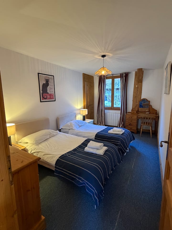 El dormitorio 2 también se puede acondicionar con una cama superking. 