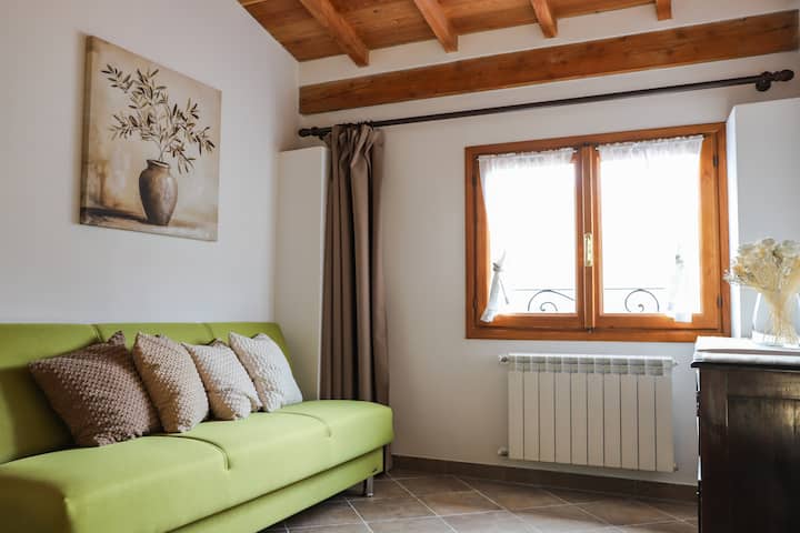 Come Una Volta, Casa Ligure Con Vista Panoramica. - Vintimille
