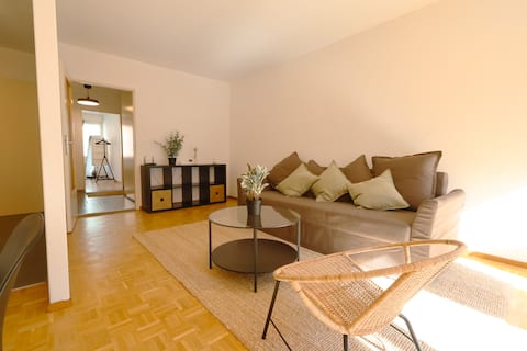 Popular Airbnb listing: Living Cozy in Bern V in Mattenhof