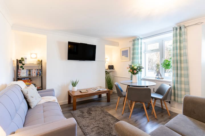 Tinner's Rest Hayle Pet Friendly With Parking - Camborne