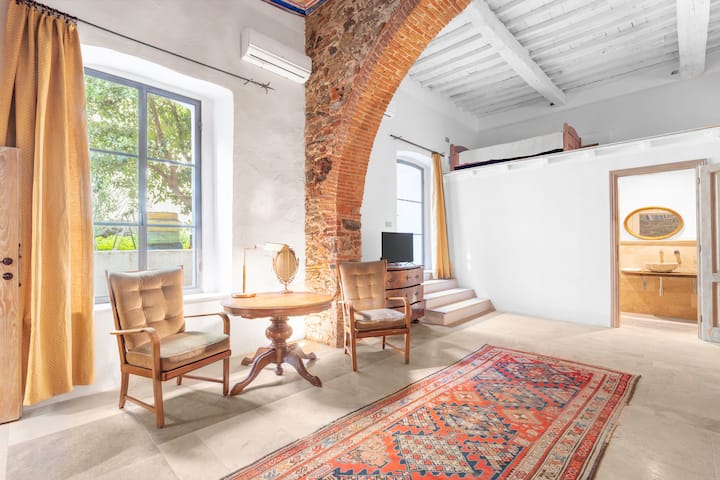Garibaldi Art Apartment - Piombino